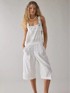 BDG Billy Semi-Sheer Eyelet Lace Shortall in XXS-NWT!